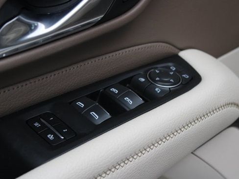 Used 2021 GMC Yukon Denali image 23