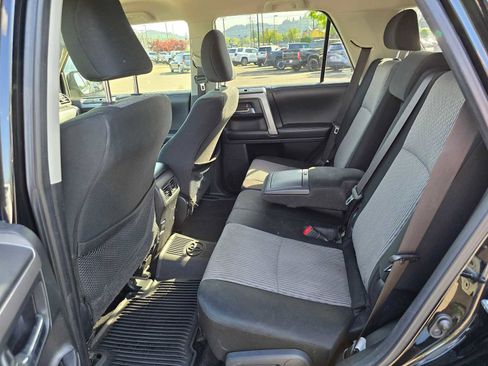 Certified 2019 Toyota 4Runner SR5 AWD/4WD image 16
