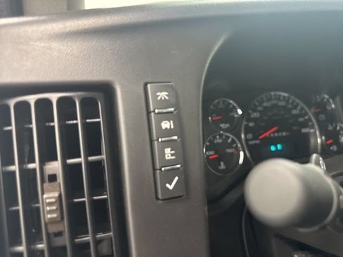New 2026 Chevrolet Express 3500 w/ Power Convenience Package RWD image 10