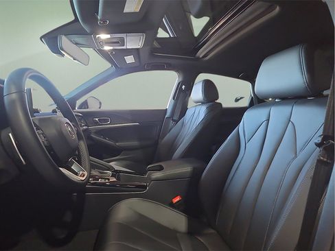 Used 2025 Acura Integra A-Spec image 19