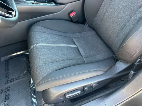 Certified 2025 Honda Accord Sport image 19