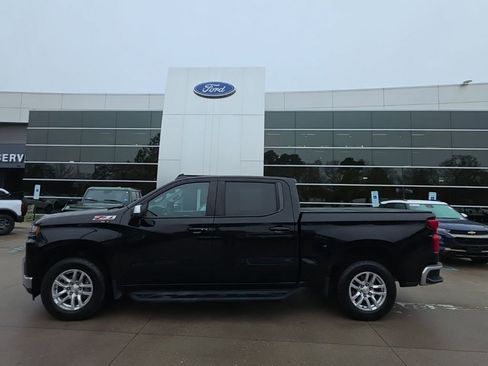 Used 2020 Chevrolet Silverado 1500 LT w/ All-Star Edition image 8