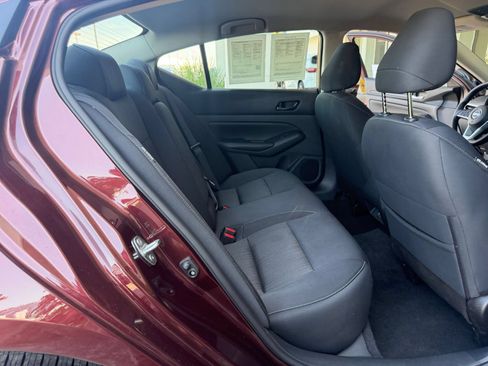 Used 2025 Nissan Altima 2.5 SV FWD image 26