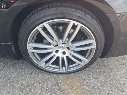 Used 2017 Maserati Quattroporte S GranSport image 15