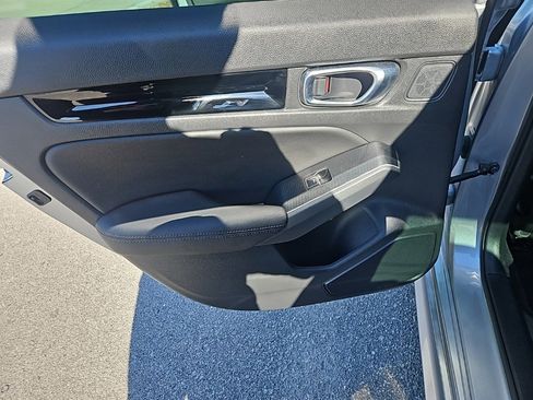 Used 2025 Honda Civic Sport image 21