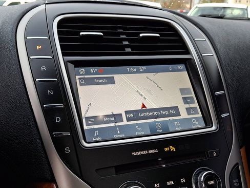 Used 2020 Lincoln Nautilus Reserve image 20