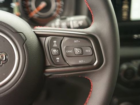 Used 2024 Jeep Wrangler Unlimited Rubicon w/ Technology Group AWD/4WD image 23