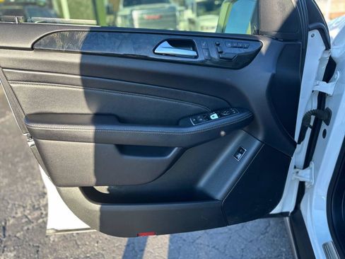 Used 2015 Mercedes-Benz ML 350 4MATIC image 16