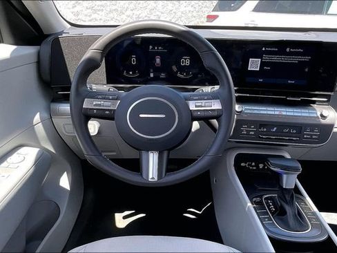 Used 2026 Hyundai Kona SEL Sport FWD image 4