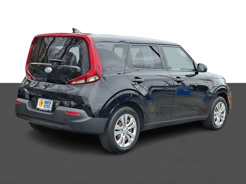 Used 2020 Kia Soul LX image 7