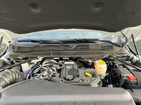 Used 2025 RAM 2500 Big Horn image 30