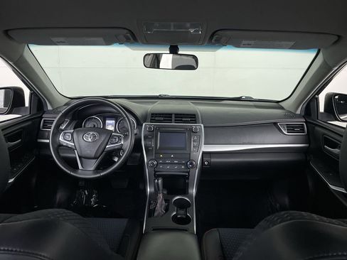 Used 2015 Toyota Camry SE image 25
