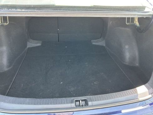 Used 2025 Toyota Corolla LE FWD image 27