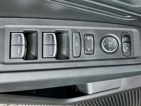 Used 2023 Honda Accord LX image 15