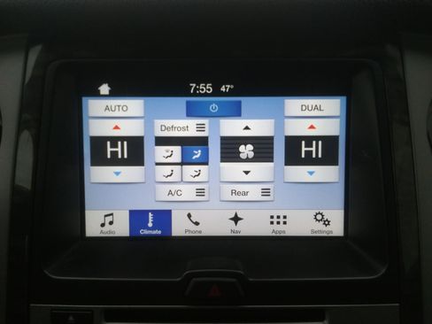 Used 2016 Ford Expedition Limited w/ Equipment Group 301A image 21