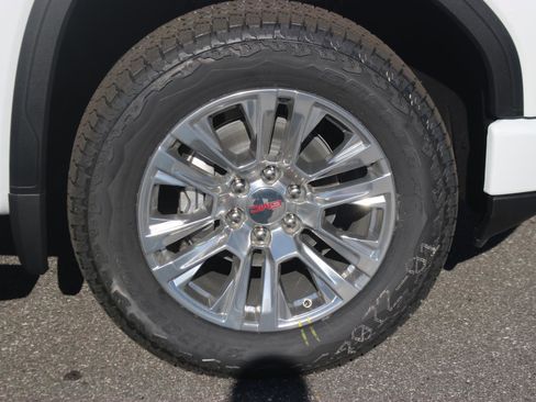 New 2026 GMC Sierra 1500 Denali w/ Technology Package image 9