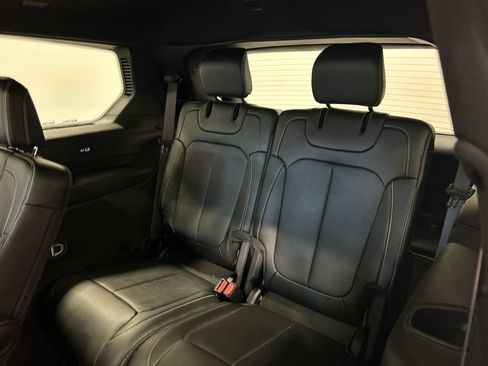 Used 2024 Jeep Grand Cherokee L Overland AWD/4WD image 34