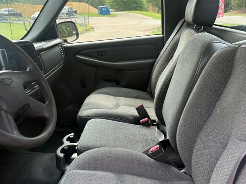 Used 2003 Chevrolet Silverado 1500 W/T RWD image 13