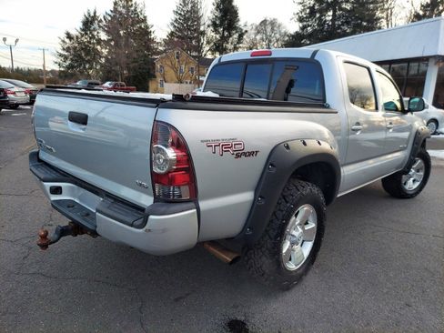 Used 2012 Toyota Tacoma 4x4 Double Cab image 4