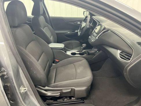Used 2023 Chevrolet Malibu LT FWD image 21