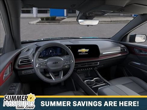New 2026 Chevrolet Traverse Z71 w/ Driver Confidence Package AWD/4WD image 15