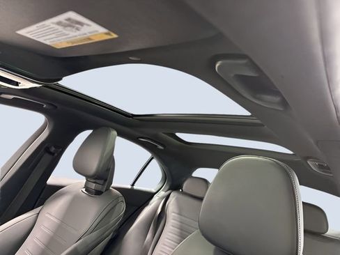 Used 2025 Mercedes-Benz C 300 4MATIC Sedan image 30