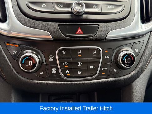 Used 2020 Chevrolet Equinox Premier FWD image 26