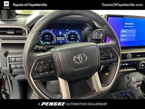Certified 2025 Toyota 4Runner Limited AWD/4WD image 32