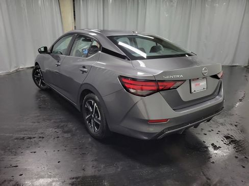Used 2025 Nissan Sentra SV FWD image 6