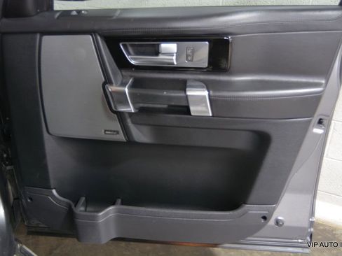 Used 2016 Land Rover LR4 HSE LUX image 10