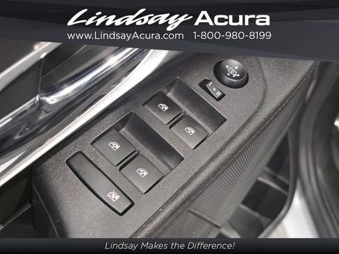 Used 2017 GMC Terrain SLE FWD image 21