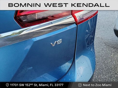 Used 2019 Volkswagen Atlas SE w/ Towing Package image 6