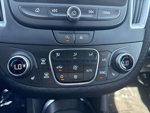 Used 2024 Chevrolet Malibu LT w/ Midnight Edition FWD image 18