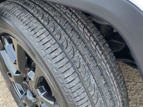 Used 2022 Jeep Compass Altitude image 12