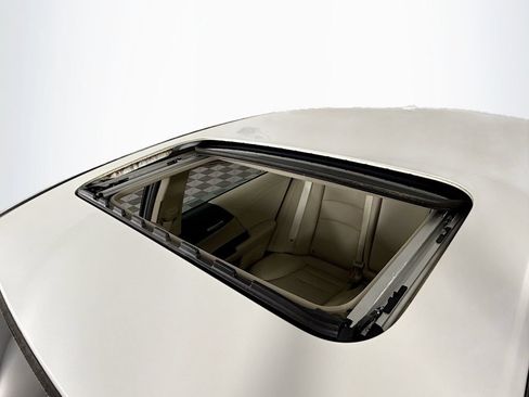 Certified 2017 Honda Accord Touring image 46