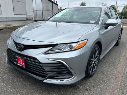 Used 2024 Toyota Camry XLE w/ Cold Weather Package