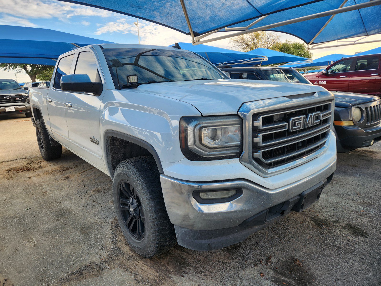 Used 2016 GMC Sierra 1500 SLE w/ Texas SLE Value Package RWD image 1
