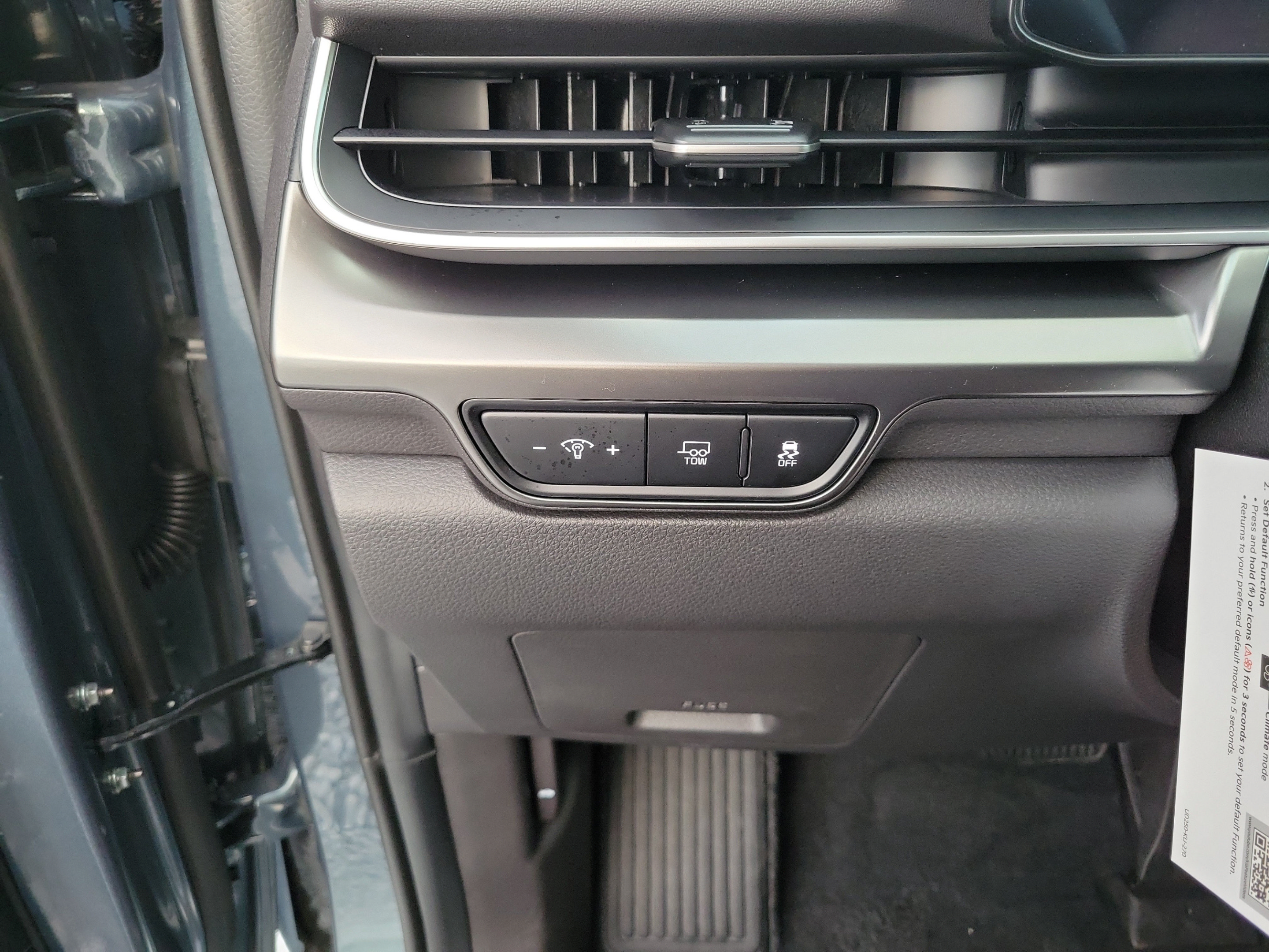 New 2027 Kia Carnival SX w/ Dark Edition Package FWD image 30