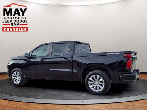 Used 2022 Chevrolet Silverado 1500 Custom image 3