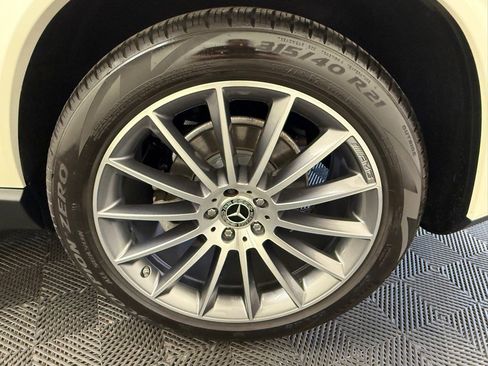 Used 2021 Mercedes-Benz GLE 350 4MATIC image 23