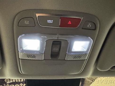 Used 2023 Kia Telluride EX w/ EX Captain's Chair Package AWD/4WD image 32