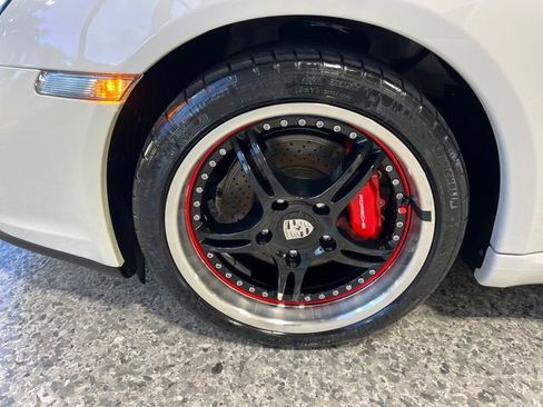 Used 2006 Porsche Cayman S image 35