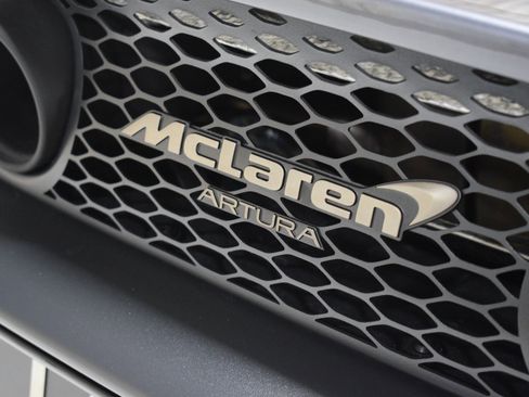 New 2025 McLaren Artura Spider image 10