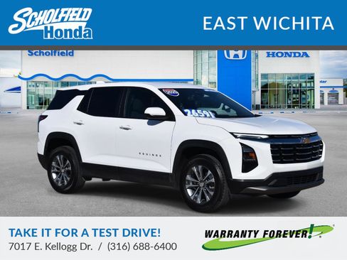 Used 2025 Chevrolet Equinox LT image 1