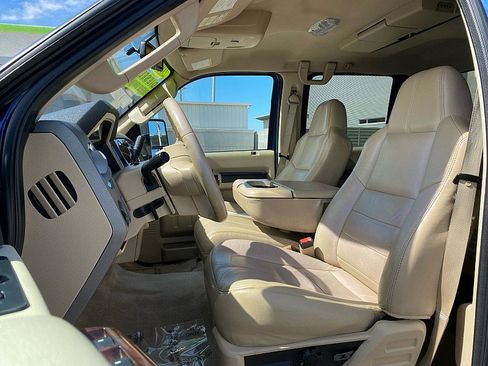Used 2008 Ford F350 Lariat image 10