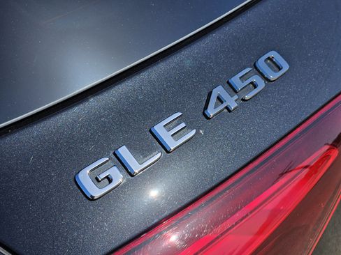 Certified 2025 Mercedes-Benz GLE 450 4MATIC image 12