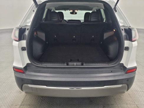 Used 2019 Jeep Cherokee Limited image 29