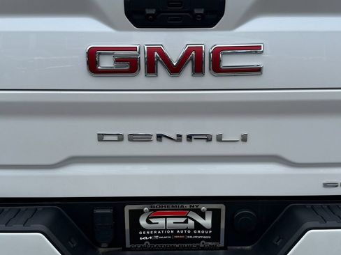 Used 2024 GMC Sierra 3500 Denali w/ Denali Reserve Package AWD/4WD image 35