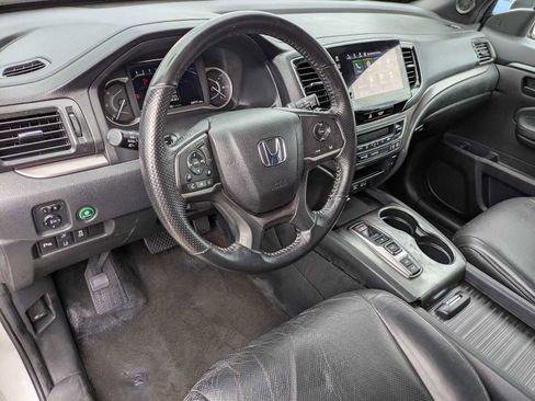 Certified 2023 Honda Passport EX-L image 2