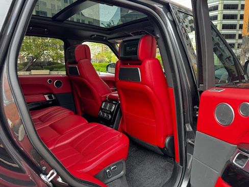 Used 2015 Land Rover Range Rover Autobiography image 29